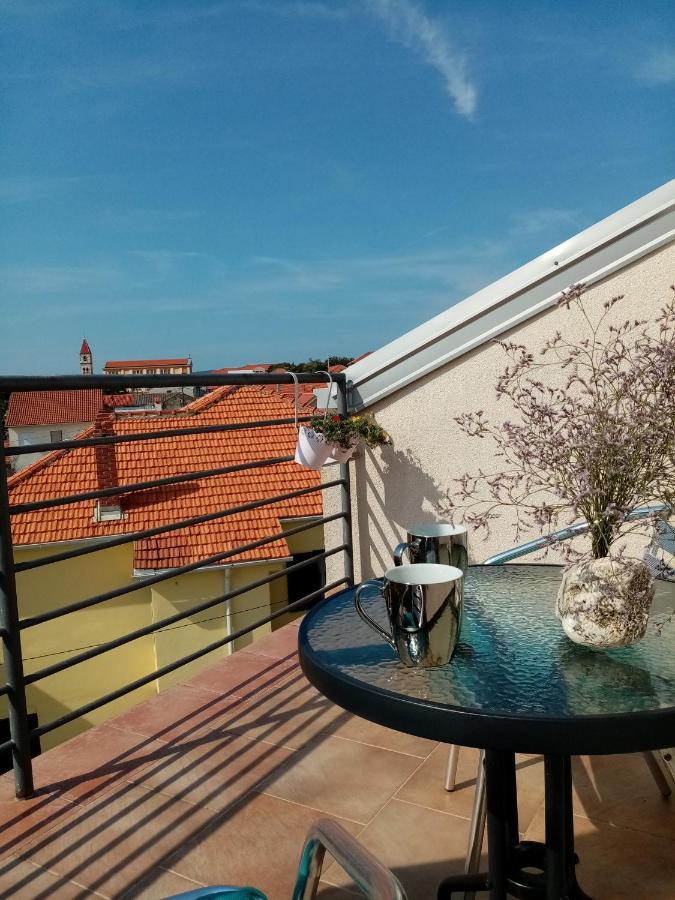 Apartman Mare Lägenhet Zadar Exteriör bild